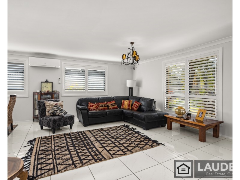 10 Ivy Crescent, Old Bar NSW 2430