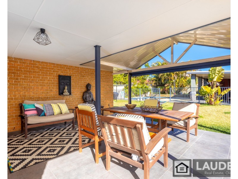 10 Ivy Crescent, Old Bar NSW 2430