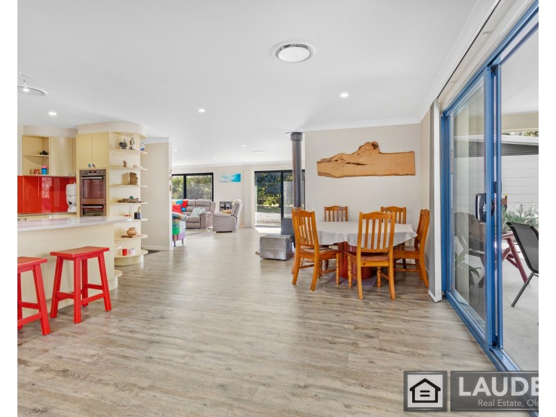 132 Heron Road, Old Bar NSW 2430