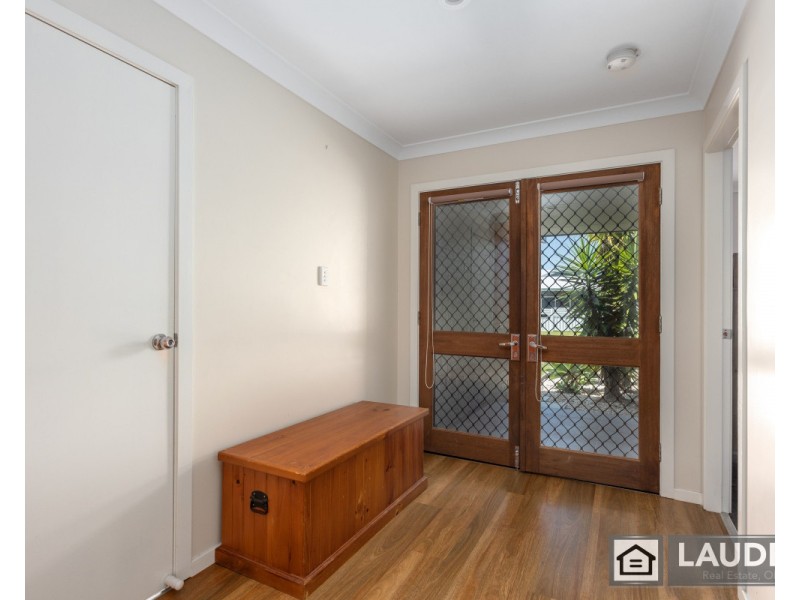 38 Ivy Crescent, Old Bar NSW 2430