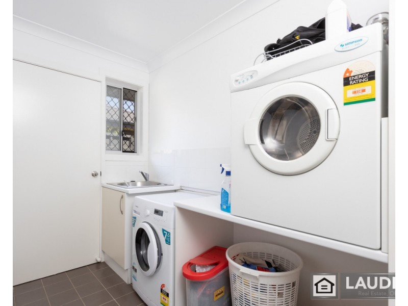 38 Ivy Crescent, Old Bar NSW 2430