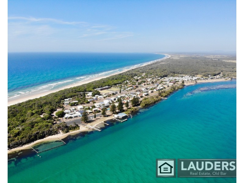 2/89-91 Main Street, Manning Point NSW 2430