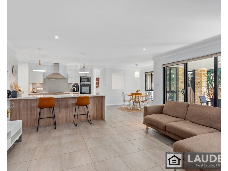 29 Bluehaven Drive, Old Bar NSW 2430