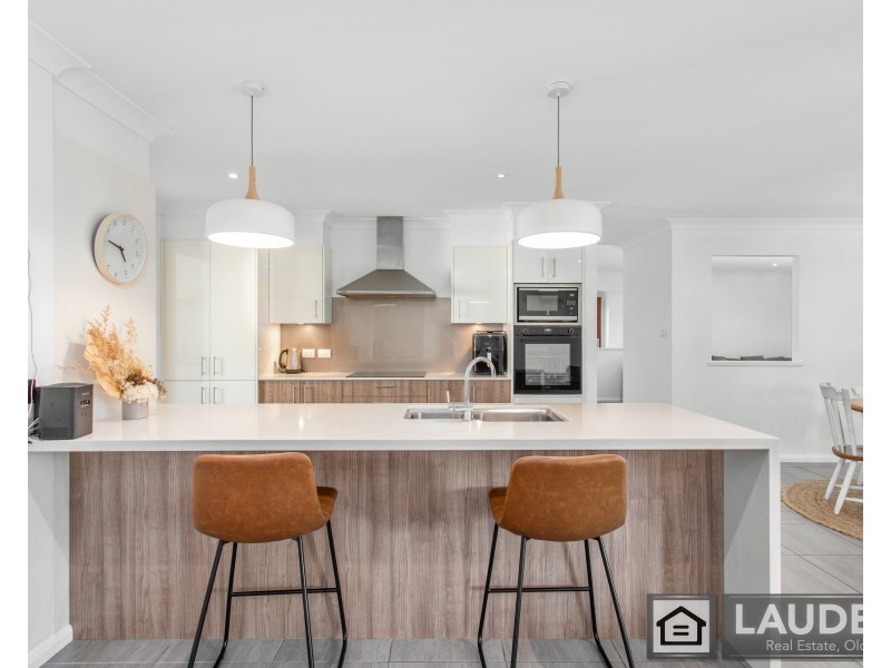 29 Bluehaven Drive, Old Bar NSW 2430