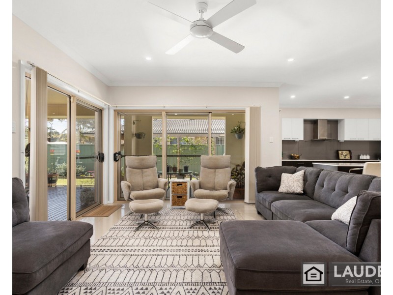 60 Bluehaven Drive, Old Bar NSW 2430