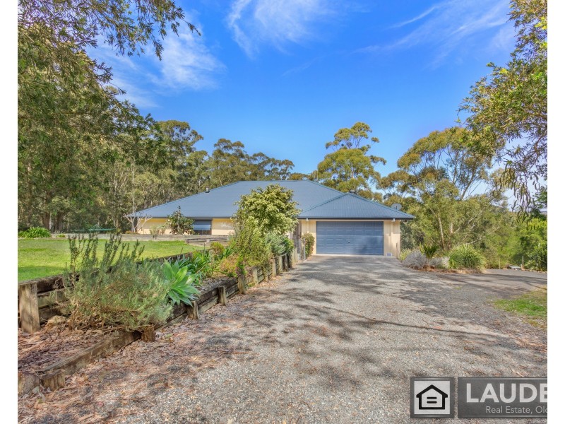 4 Scotts Road, Mitchells Island NSW 2430