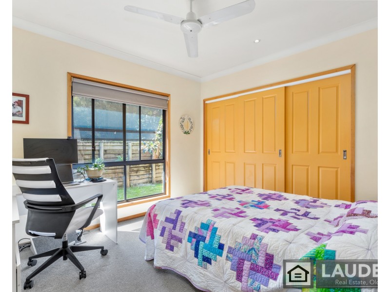 4 Scotts Road, Mitchells Island NSW 2430