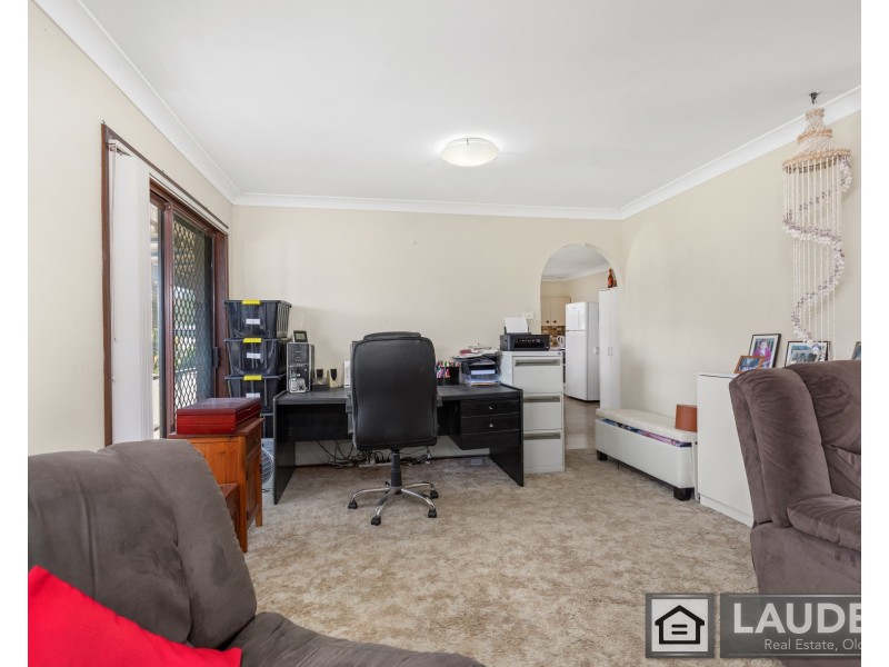 10 Rushby Drive, Old Bar NSW 2430