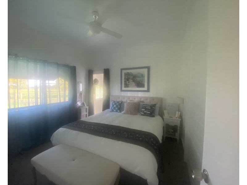 31 Murdochs Lane, Oxley Island NSW 2430