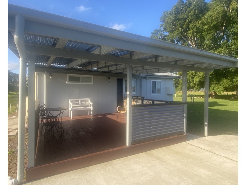 31 Murdochs Lane, Oxley Island NSW 2430