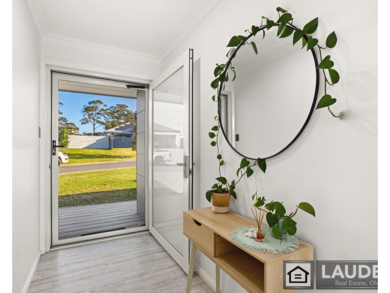 7 Viewmont Way, Old Bar NSW 2430