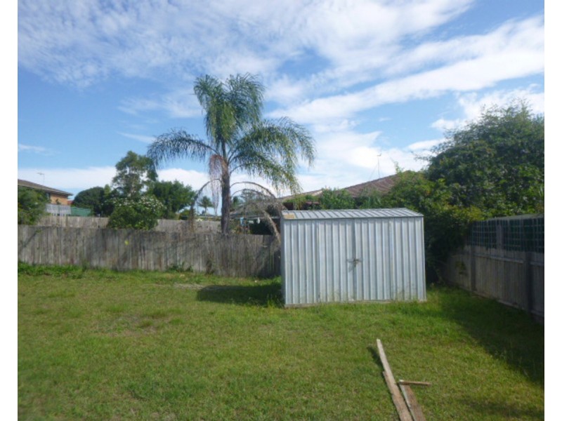 3 Kestrel Avenue, Old Bar NSW 2430
