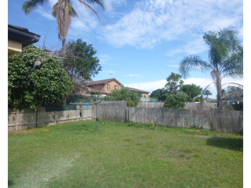 3 Kestrel Avenue, Old Bar NSW 2430