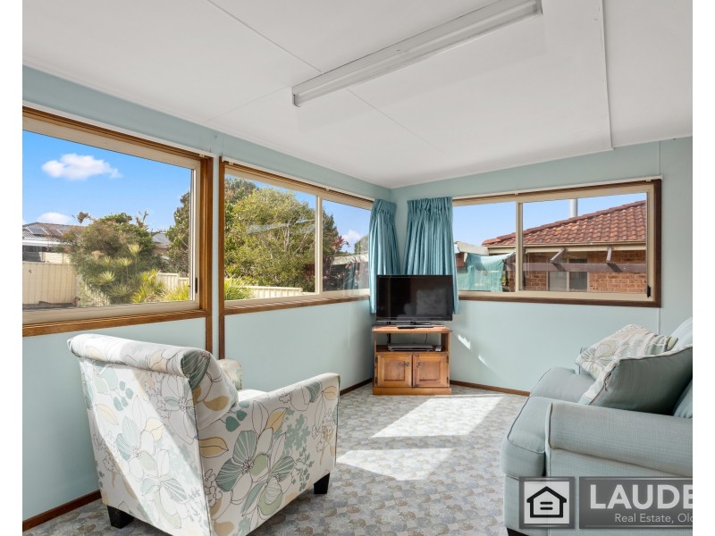 34 Molong Road, Old Bar NSW 2430