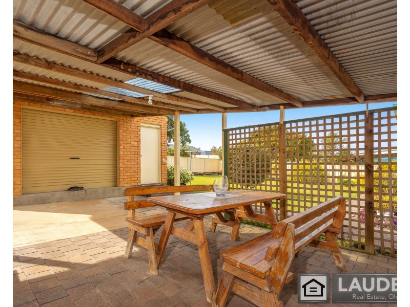 34 Molong Road, Old Bar NSW 2430
