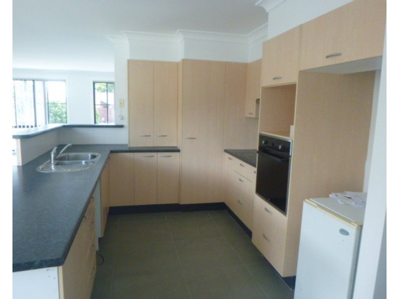 3 Kestrel Avenue, Old Bar NSW 2430