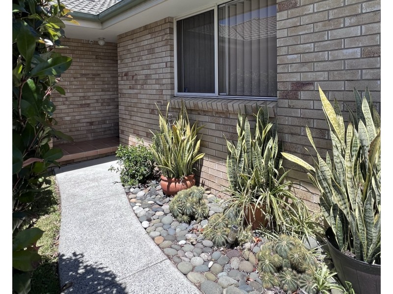 3/66 Old Bar Road, Old Bar NSW 2430