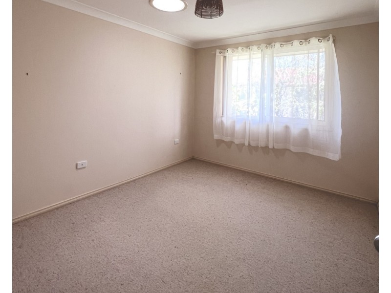 3/66 Old Bar Road, Old Bar NSW 2430