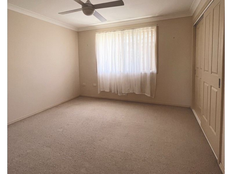 3/66 Old Bar Road, Old Bar NSW 2430