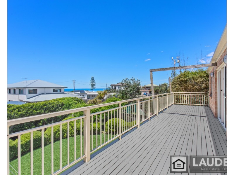 24 Ocean Drive, Wallabi Point NSW 2430