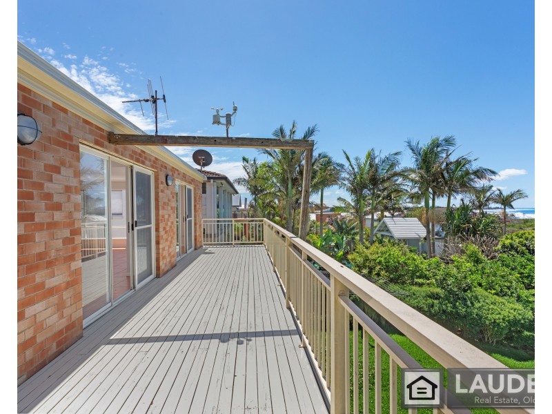 24 Ocean Drive, Wallabi Point NSW 2430