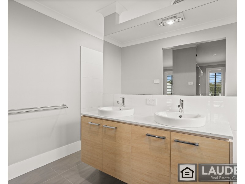 8 Howard Street, Wallabi Point NSW 2430