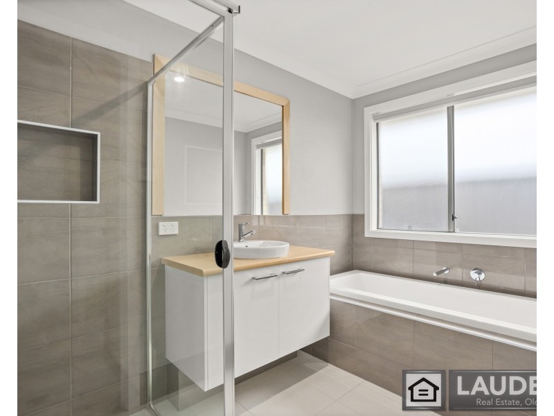 8 Howard Street, Wallabi Point NSW 2430