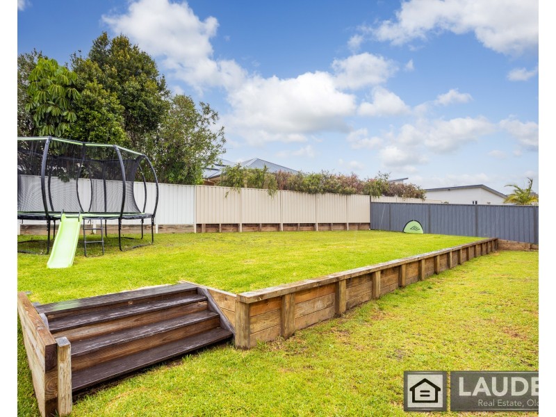 8 Howard Street, Wallabi Point NSW 2430