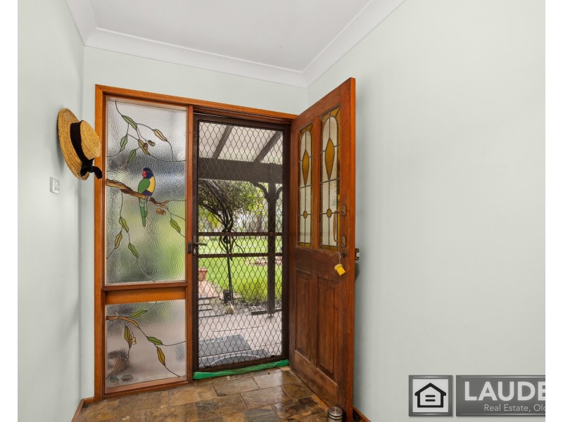 15 Rainforest Drive, Mitchells Island NSW 2430