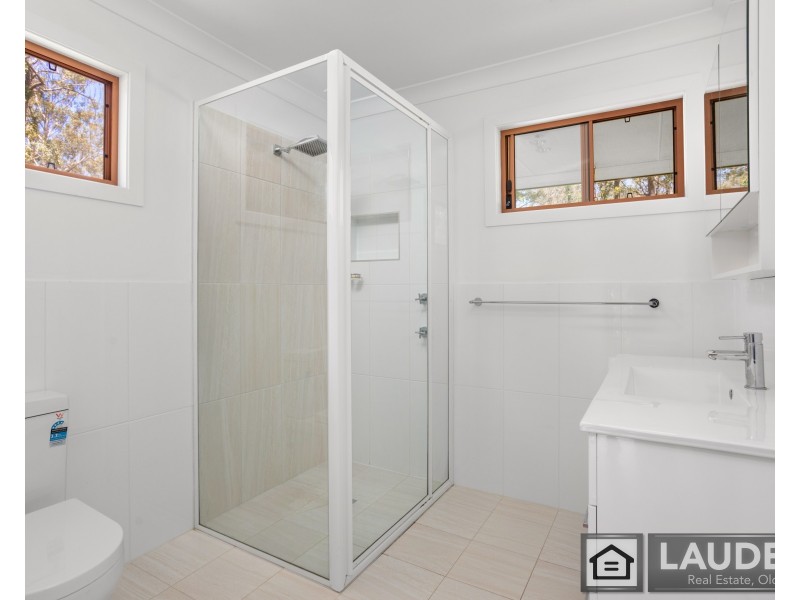 2 Rebecca Close, Old Bar NSW 2430