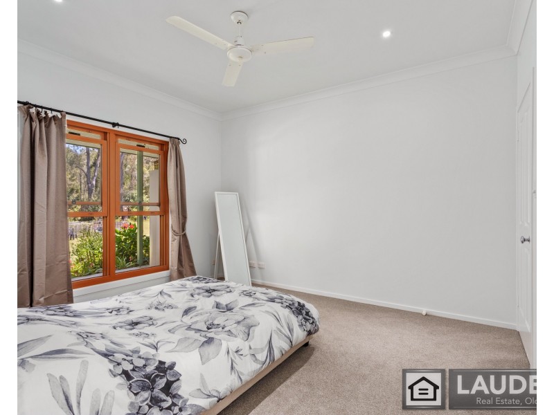 2 Rebecca Close, Old Bar NSW 2430
