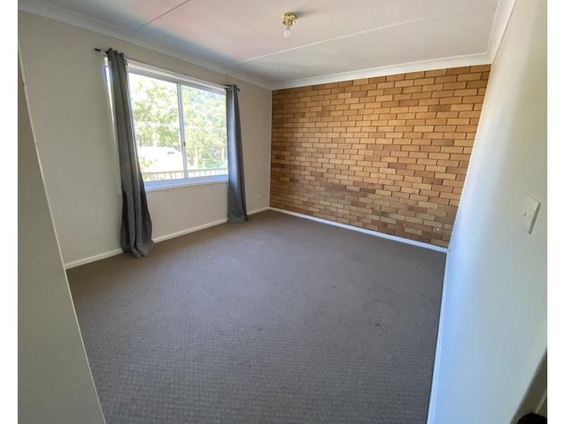 4/55 Old Bar Road, Old Bar NSW 2430