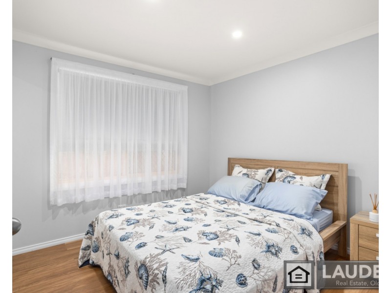 4 Osprey Avenue, Old Bar NSW 2430