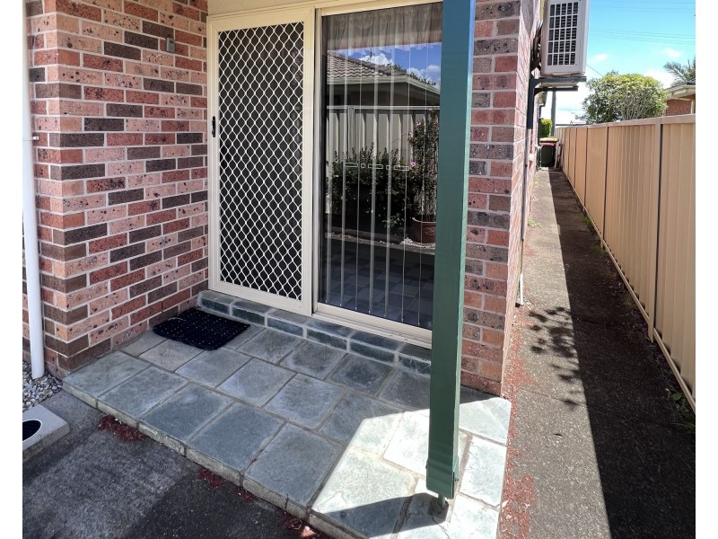 1/6 Belford Street, Old Bar NSW 2430