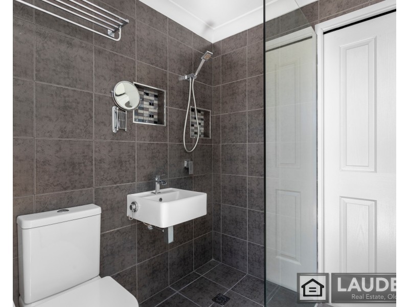 23 Old Bar Road, Old Bar NSW 2430