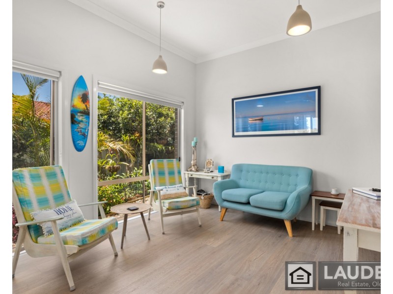 53 Molong Road, Old Bar NSW 2430