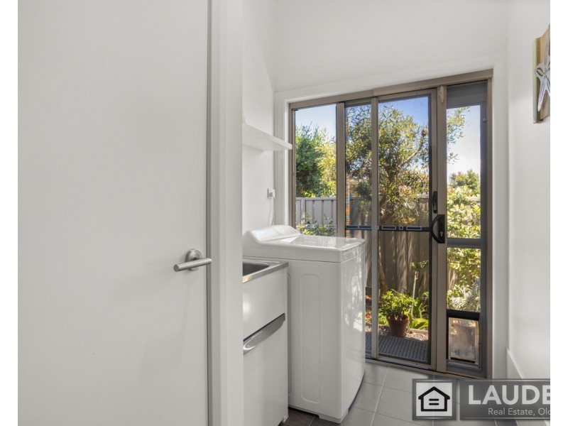 53 Molong Road, Old Bar NSW 2430
