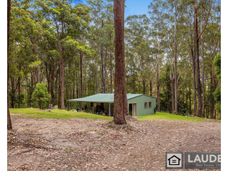 3 Scotts Road, Mitchells Island NSW 2430