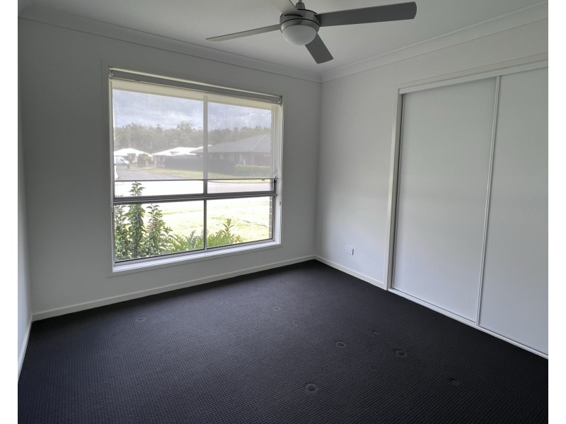 36B Bluehaven Drive, Old Bar NSW 2430