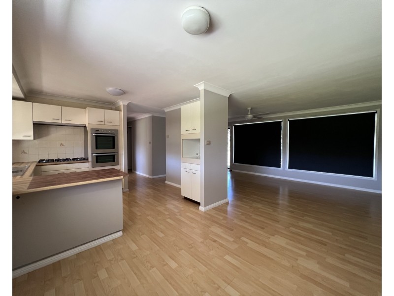 11 Drury Close, Old Bar NSW 2430