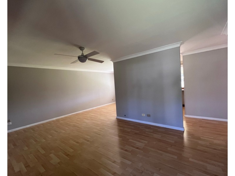 11 Drury Close, Old Bar NSW 2430