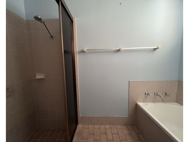 11 Drury Close, Old Bar NSW 2430