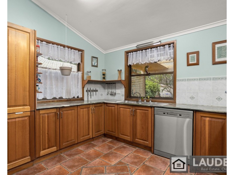 17 Eucalypt Close, Old Bar NSW 2430