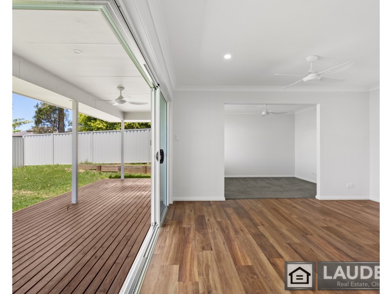 10 Ondaroo Crest, Old Bar NSW 2430