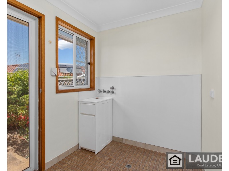 1/7 Casuarina Close, Old Bar NSW 2430