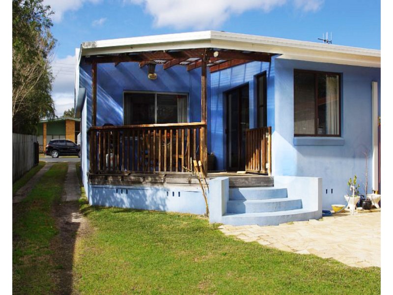 21 Hall Street, Old Bar NSW 2430