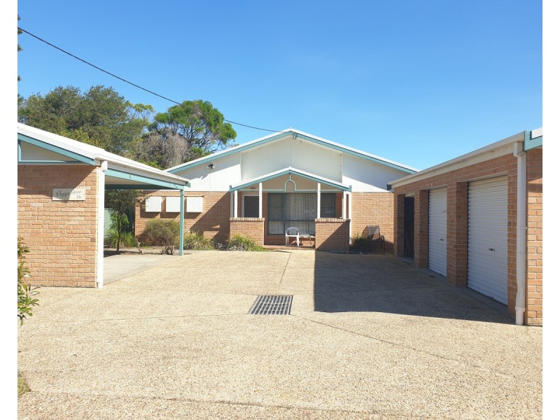 3/26 Old Bar Road, Old Bar NSW 2430