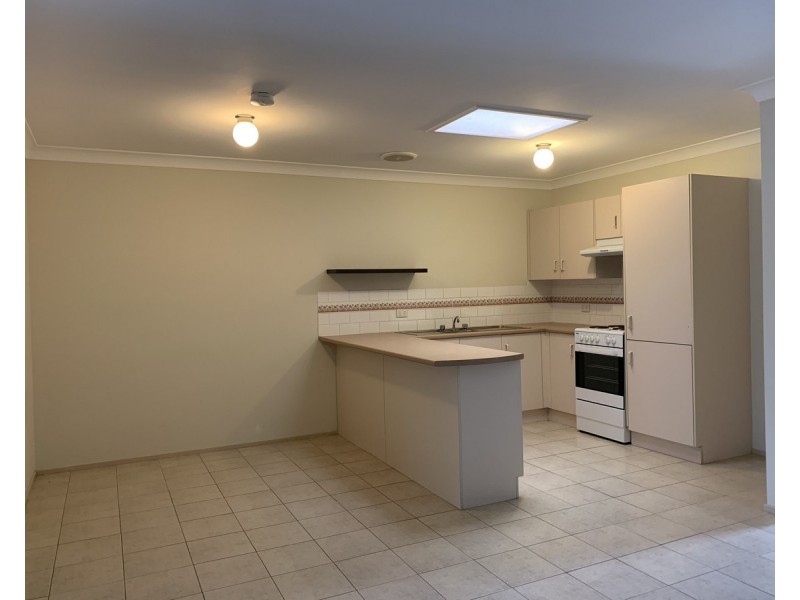 3/26 Old Bar Road, Old Bar NSW 2430