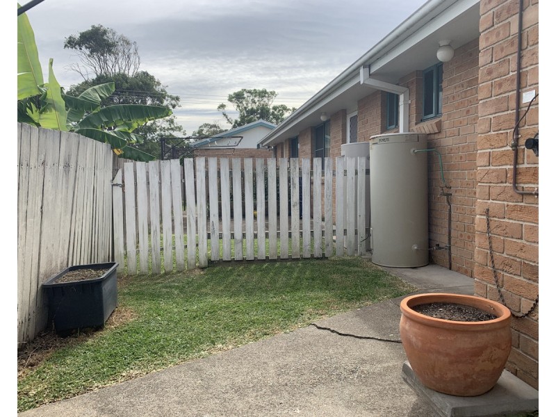 3/26 Old Bar Road, Old Bar NSW 2430