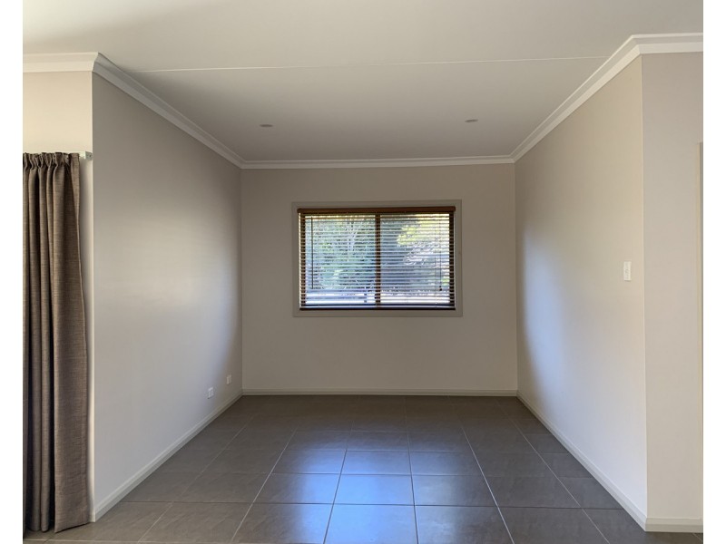 16 Richardson Street, Old Bar NSW 2430